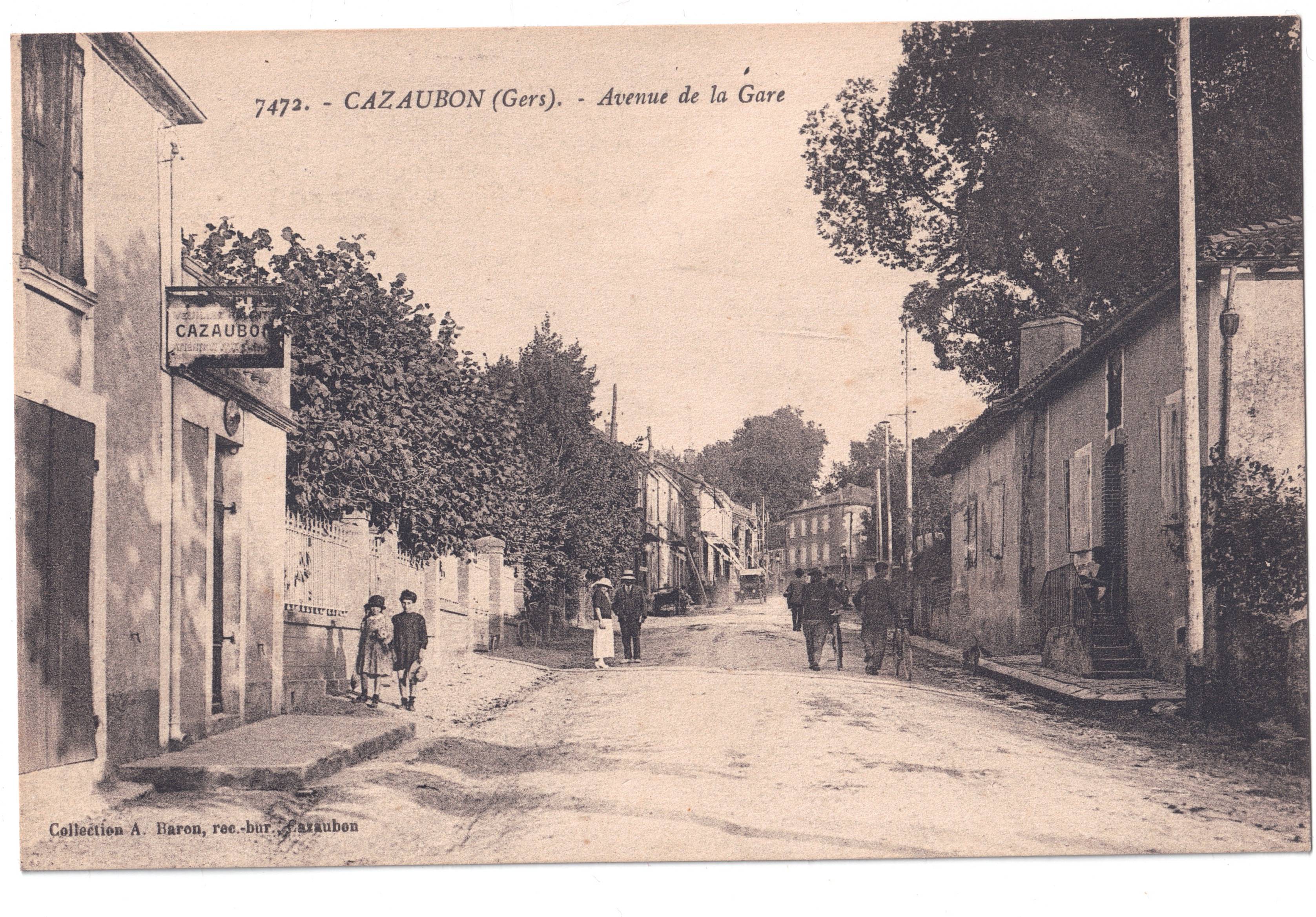 L'avenue de la Gare — III