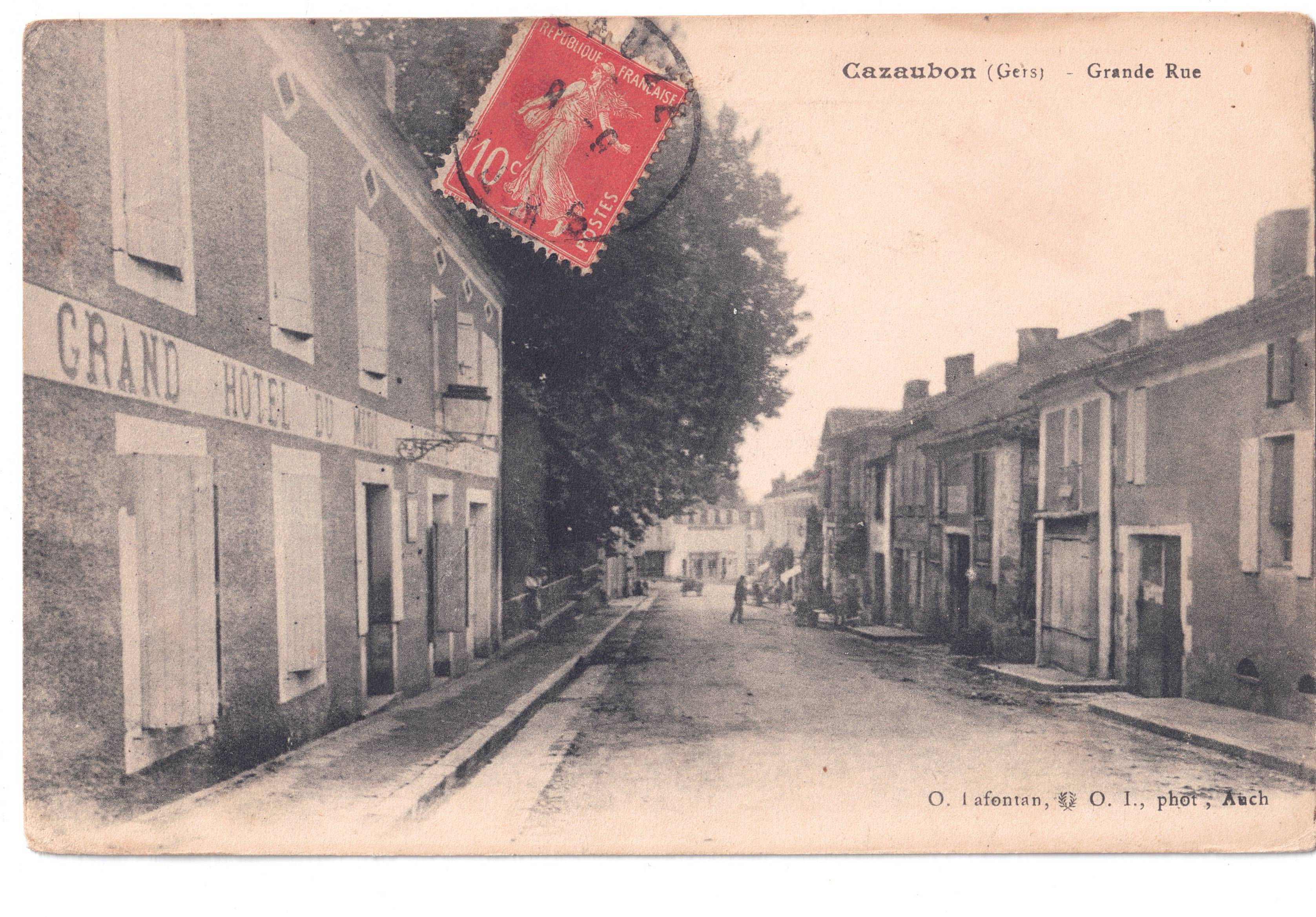 La Grand'Rue — V