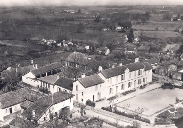 Vue aérienne — II