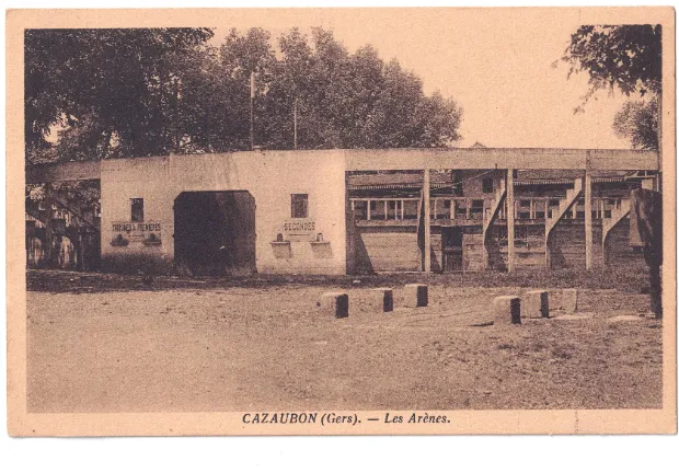 Les arènes — III